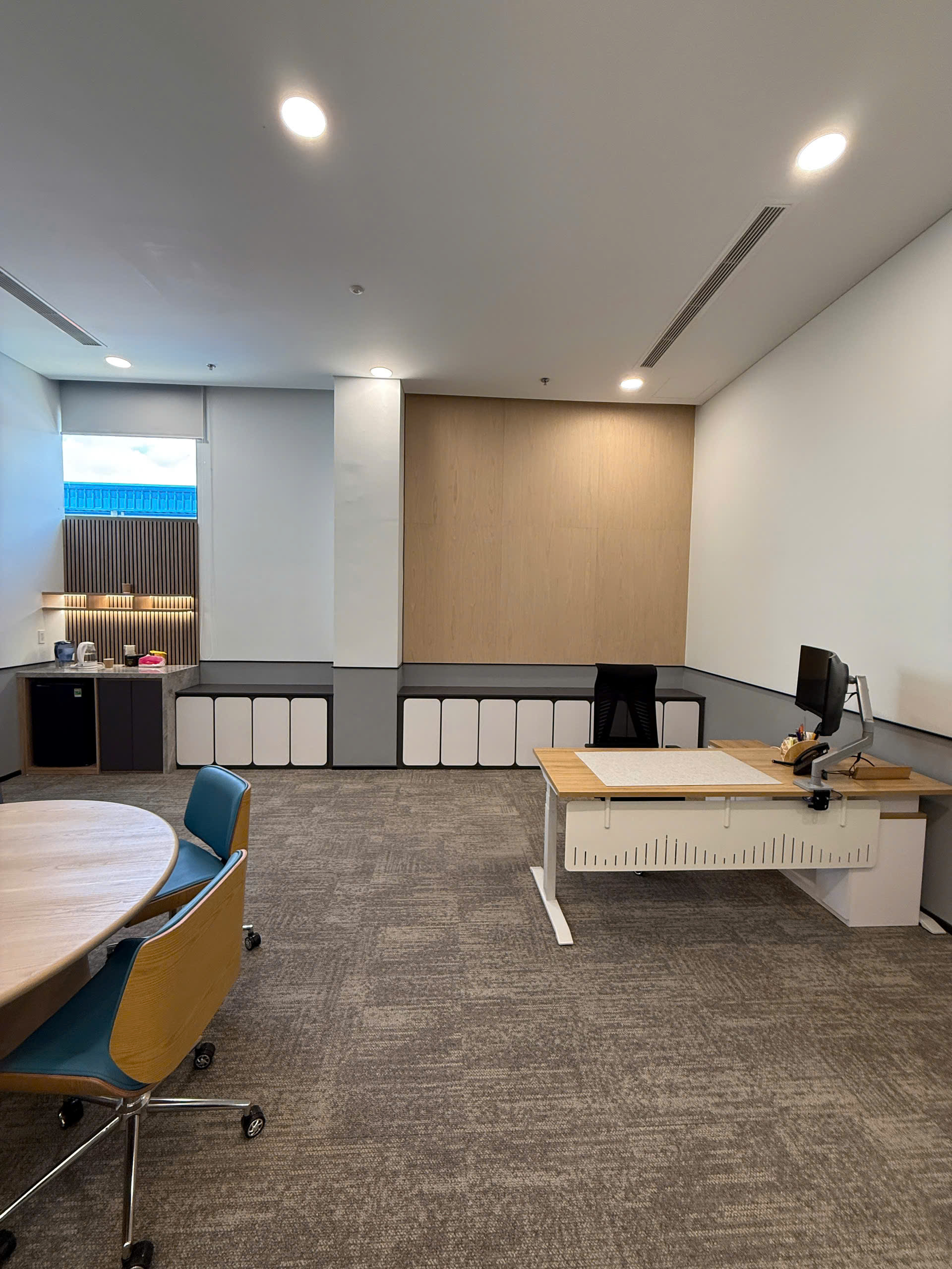 Bàn làm việc văn phòng