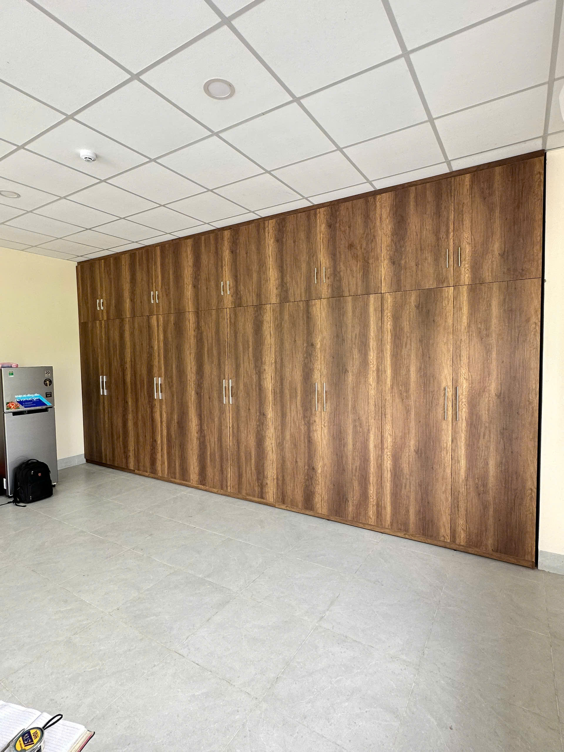 tủ hồ sơ văn phòng gỗ hiện đại tại Tiền Giang