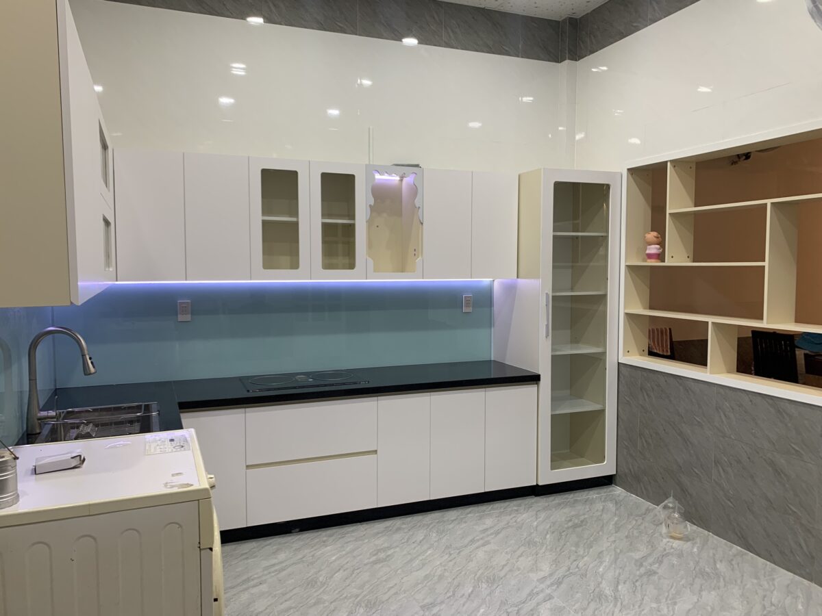 Tủ bếp MDF chống ẩm chữ L hiện đại đẹp